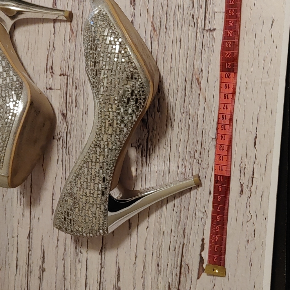 Nobleez silver pattern wedding high heel needle shoes size 8 - Picture 14 of 16